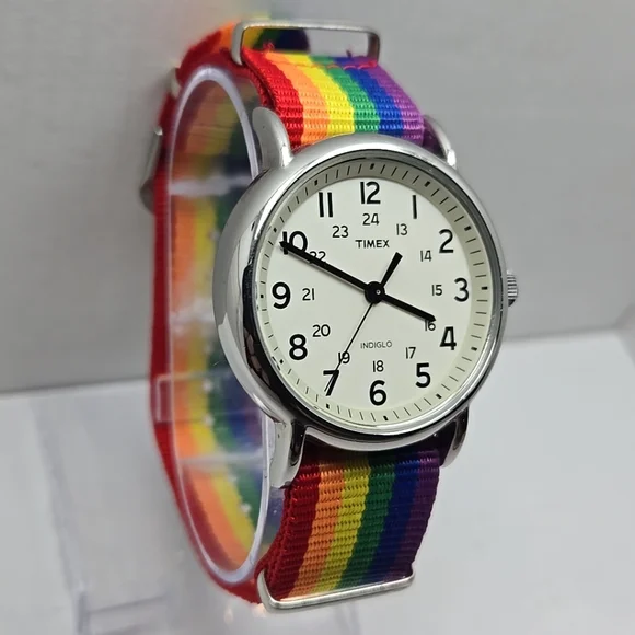 Timex Watch Unisex 38mm Weekender Rainbow Band Silver Tone New Battery - Picture 3 of 10